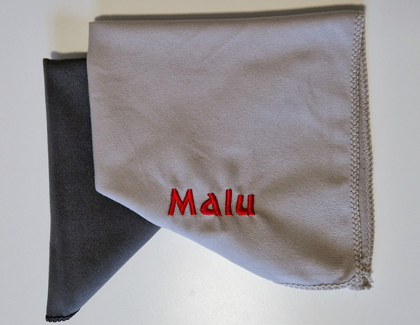 Pfotentuch mit Personalisierung