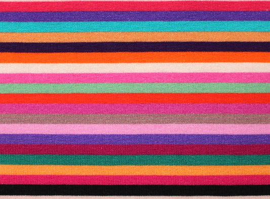 Loopschal in verschiedenen Ausführungen, bunt gestreift